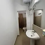 酒店 Erzeni Ibe
