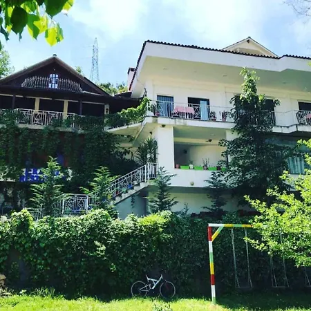 Banaj Hotel